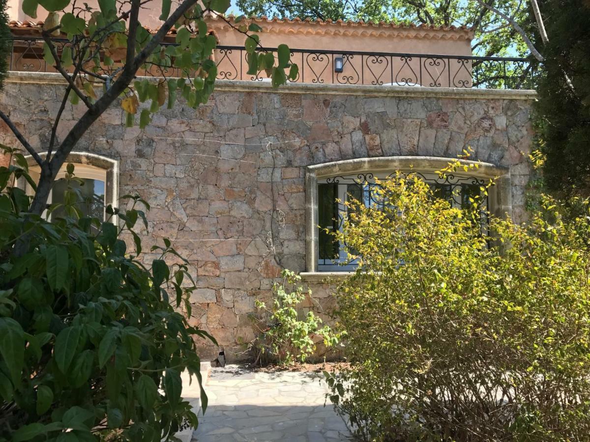 Le Nautile Vila Hyères Exterior foto